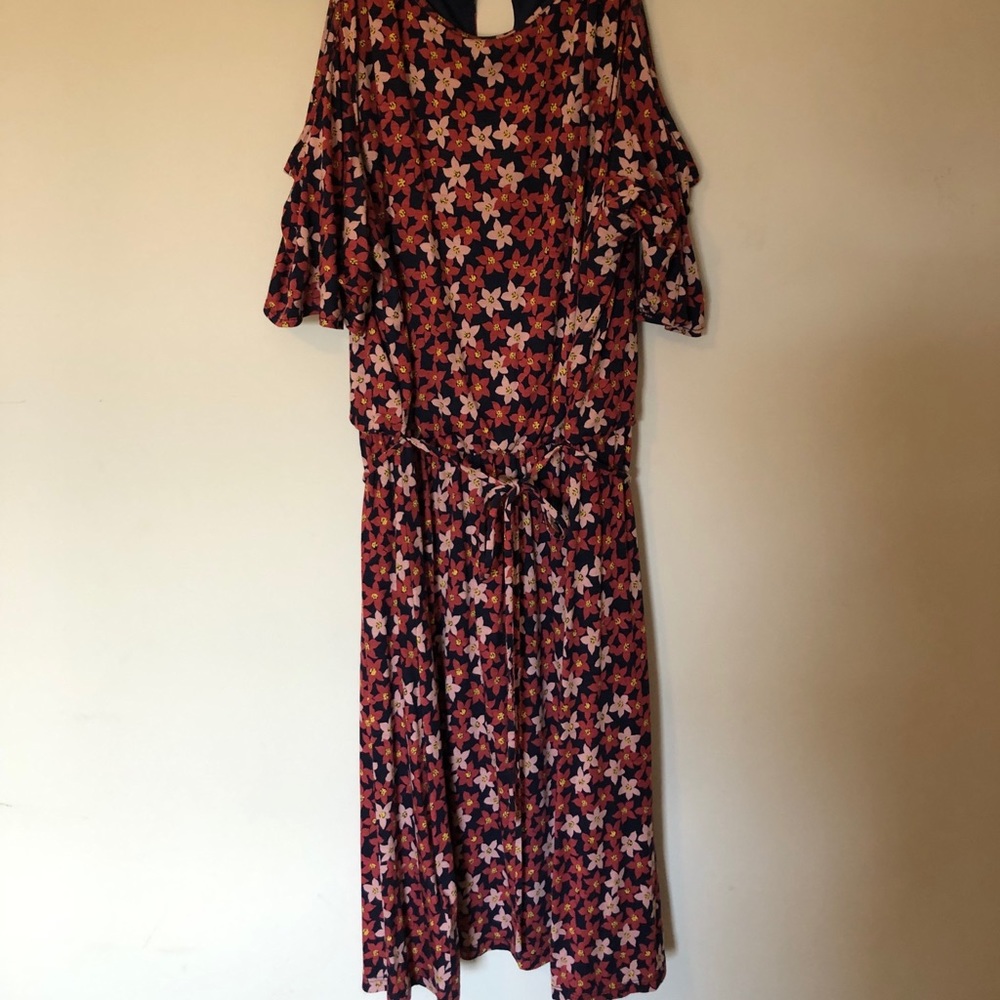 Loft Cold Shoulder Dress